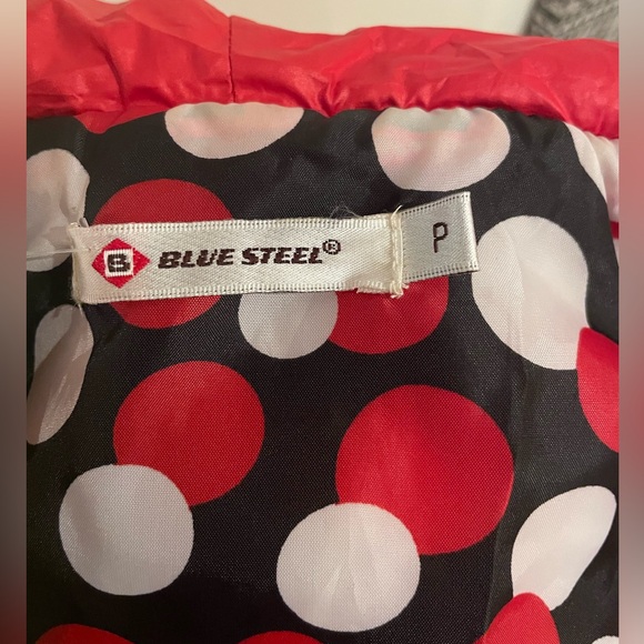 Women’s puffer vest red - Picture 10 of 10